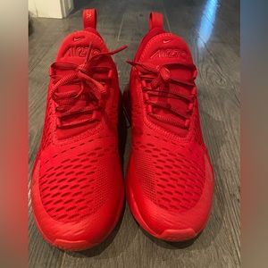 Nike All Red AirMax 270 Boys size 7